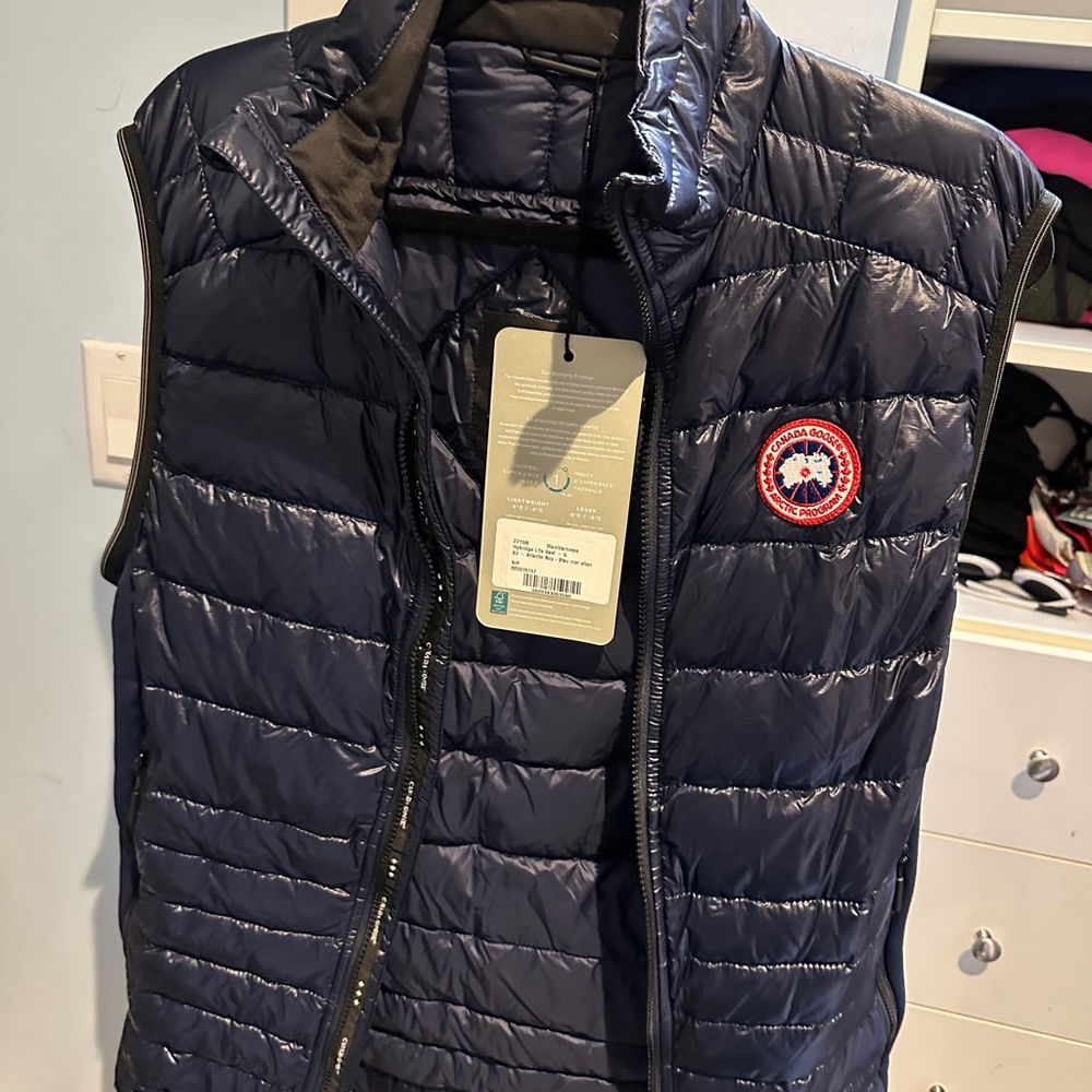 Canada Goose Atlantis Navy Puffer Vest